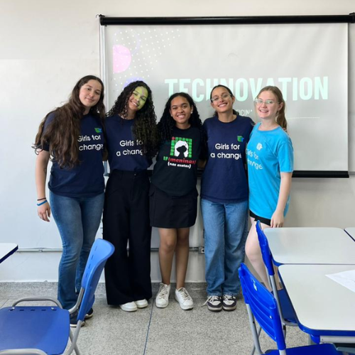 Lorena, Sanmara, Isabely, Mariana Bassani e Mariana Godoi
